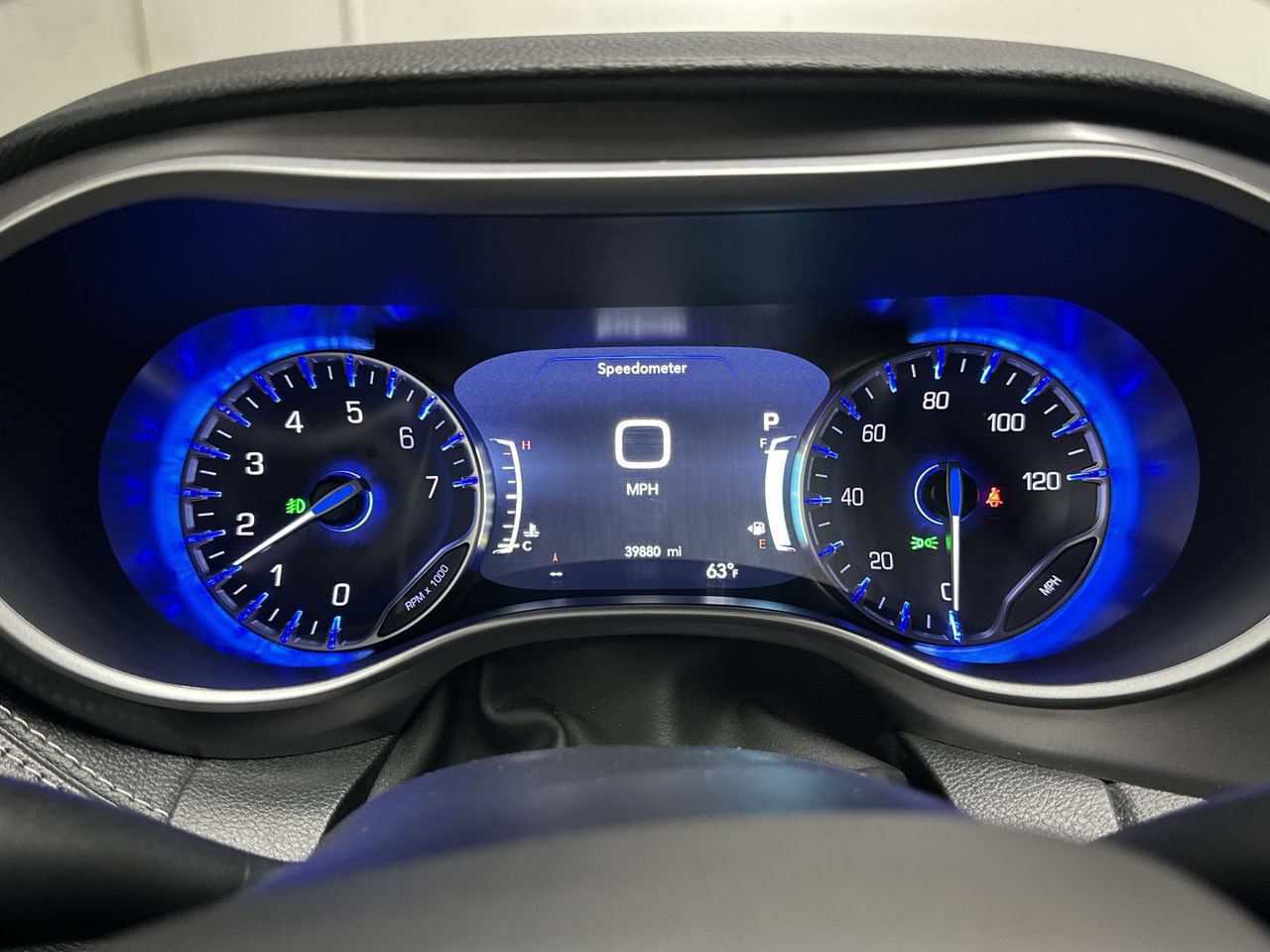 Used 2026 Chrysler Pacifica Select AWD/4WD image 32