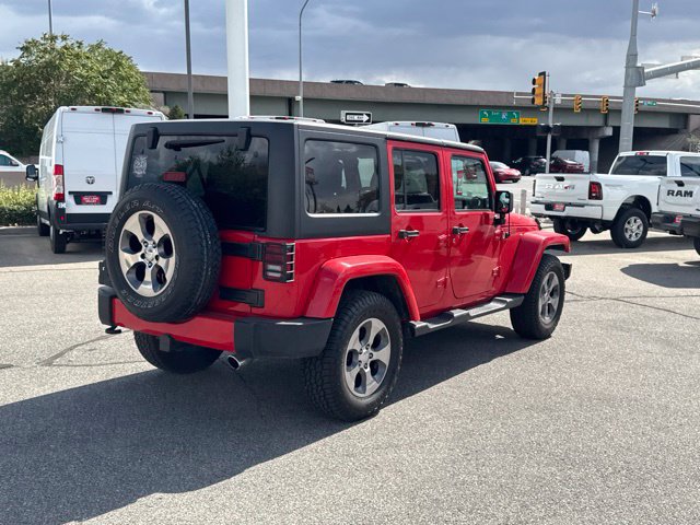 Used 2018 Jeep Wrangler Unlimited Sahara w/ Connectivity Group AWD/4WD image 7