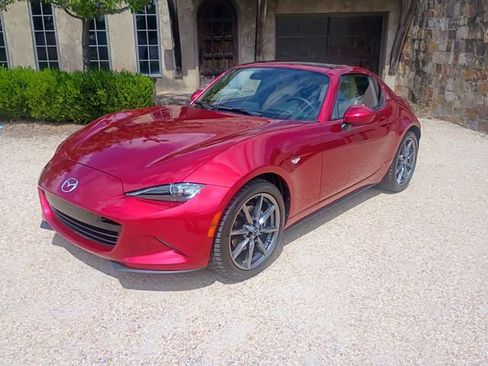 Used 2020 MAZDA MX-5 Miata RF Grand Touring RWD image 60