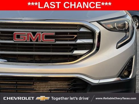 Used 2020 GMC Terrain SLT w/ Preferred Package FWD image 4