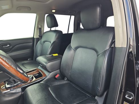 Used 2019 INFINITI QX80 Luxe w/ All-Season Package RWD image 12
