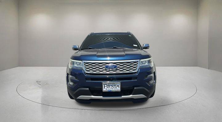 Certified 2017 Ford Explorer Platinum AWD/4WD image 2