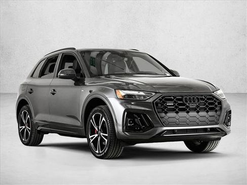 Certified 2025 Audi Q5 2.0T Premium Plus w/ Premium Plus Package image 3