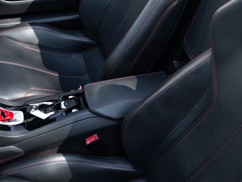 Used 2017 Lamborghini Huracan LP 610-4 image 39