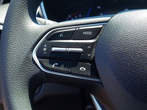 Used 2020 Hyundai Santa Fe SEL image 19