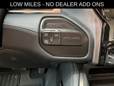 Used 2022 RAM 2500 Limited AWD/4WD image 44