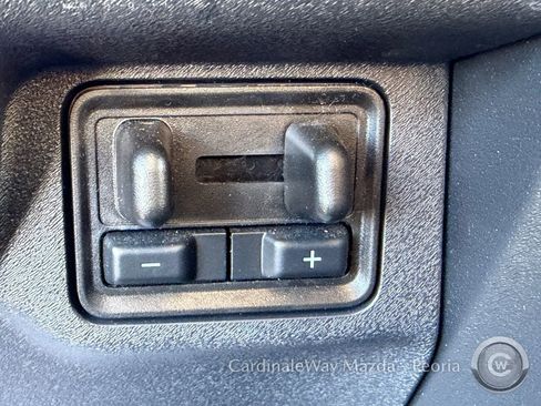 Used 2025 Ford Expedition Platinum AWD/4WD image 27