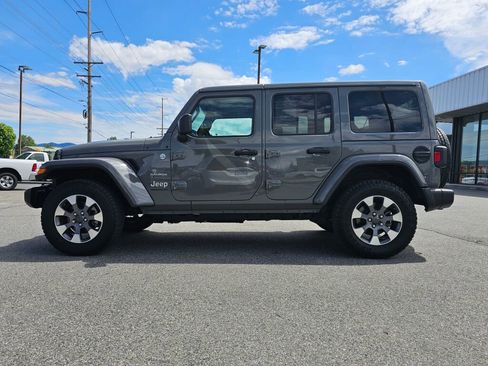 Used 2023 Jeep Wrangler Unlimited Sahara w/ Cold Weather Group AWD/4WD image 2