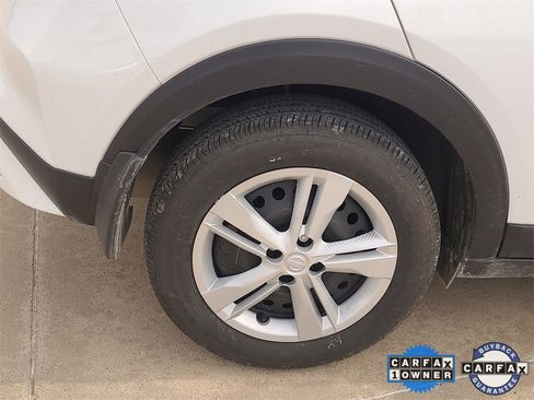 Certified 2025 Nissan Kicks Play S image 6