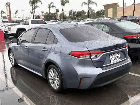 Certified 2025 Toyota Corolla LE w/ LE Premium Package image 6