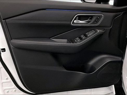 New 2026 Nissan Rogue Platinum w/ Platinum Premium Package image 30