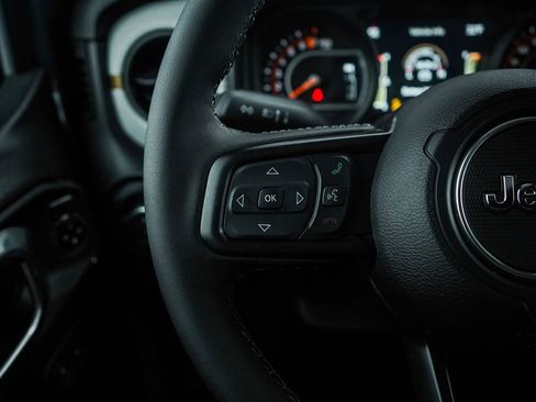 New 2026 Jeep Gladiator Sport image 18