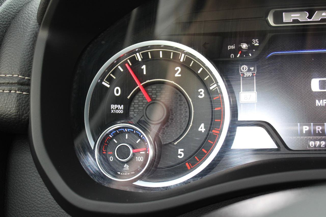 Used 2022 RAM 3500 Laramie AWD/4WD image 39