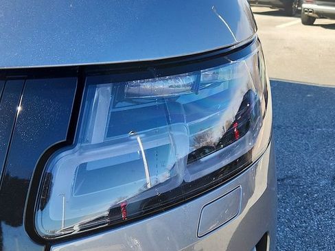 Used 2021 Land Rover Range Rover Westminster Edition image 9