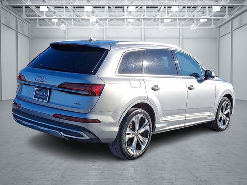 Used 2022 Audi Q7 3.0T Premium Plus image 6