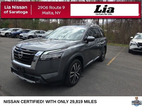 Certified 2023 Nissan Pathfinder Platinum w/ Cargo Package AWD/4WD image 1