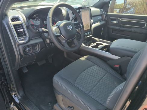 New 2026 RAM 2500 Big Horn AWD/4WD image 11