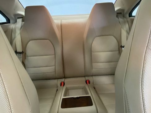 Used 2011 Mercedes-Benz E 550 Coupe w/ Premium 2 Pkg image 38