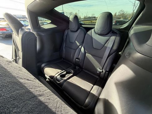 Used 2018 Tesla Model X 75D image 13
