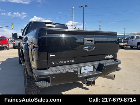 Used 2017 Chevrolet Silverado 2500 High Country w/ Duramax Plus Package image 15
