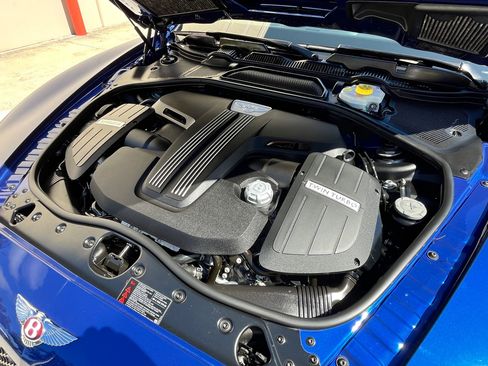Used 2015 Bentley Continental GT V8 S image 23
