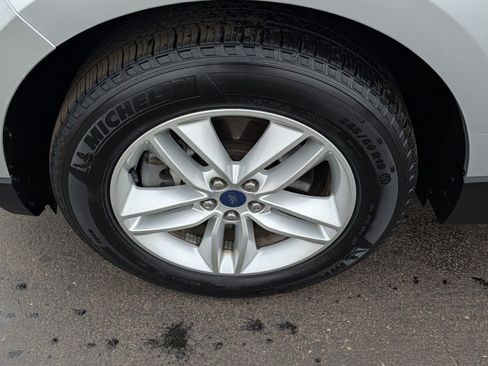Used 2018 Ford Edge SEL w/ Equipment Group 201A image 19