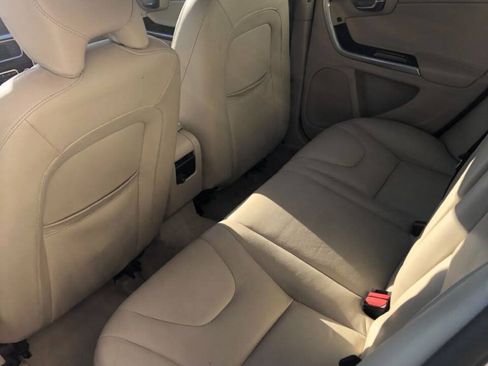 Used 2015 Volvo V60 T5 Premier FWD image 8