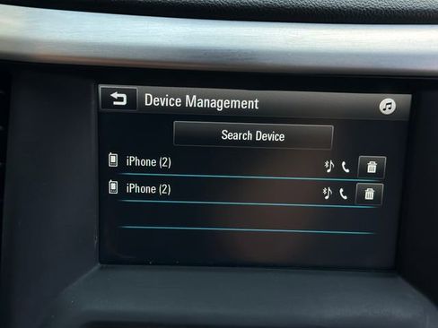 Used 2017 GMC Acadia SLE image 24