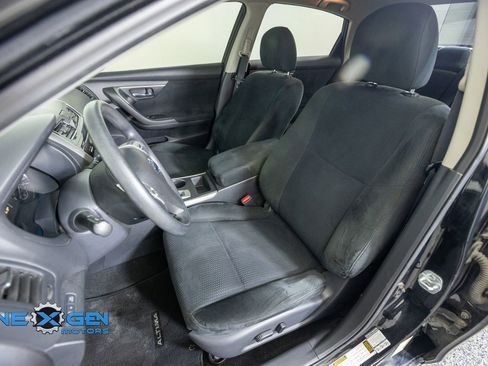 Used 2015 Nissan Altima 2.5 S w/ Power Driver Seat Package FWD image 23