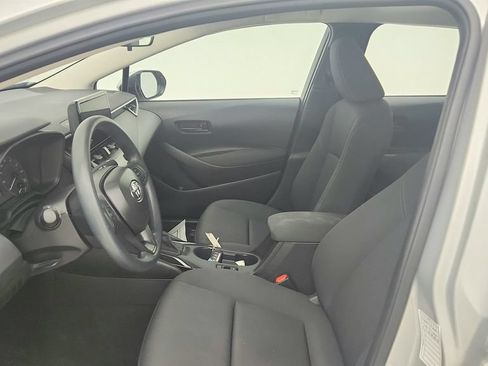 Used 2025 Toyota Corolla LE FWD image 14
