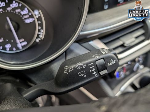 Used 2023 Alfa Romeo Stelvio Ti AWD/4WD image 19