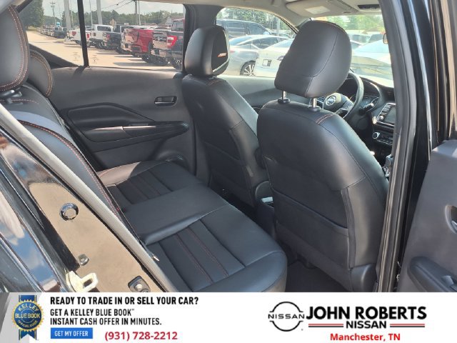 Used 2019 Nissan Kicks SR w/ SR Premium Package FWD image 17