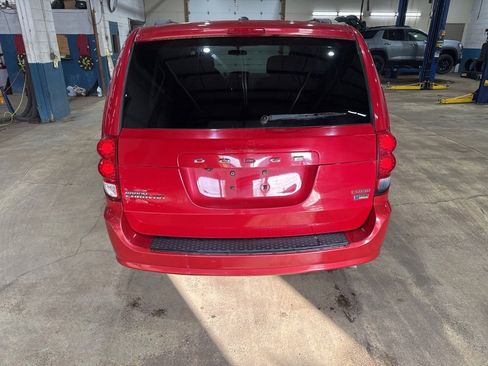 Used 2012 Dodge Grand Caravan Crew w/ Crew Value Pkg image 3