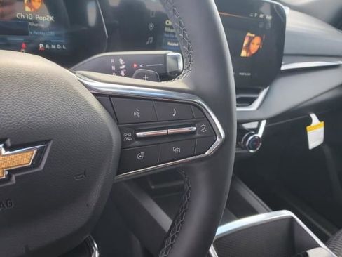 New 2026 Chevrolet Equinox LT image 17