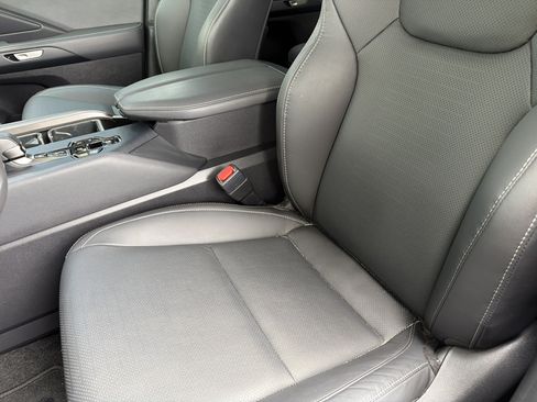 Used 2025 Lexus TX 350 AWD w/ Technology Package image 16