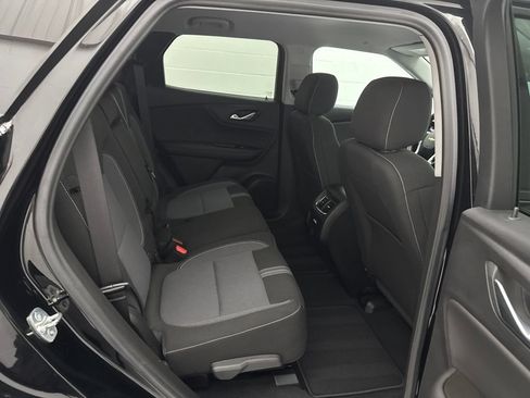 Used 2025 Chevrolet Blazer LT w/ Convenience Package FWD image 42
