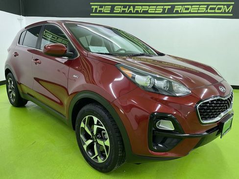 Used 2021 Kia Sportage LX image 2