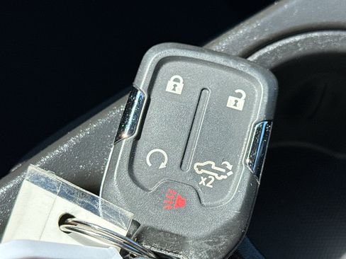 Used 2022 Chevrolet Silverado 1500 RST AWD/4WD image 38