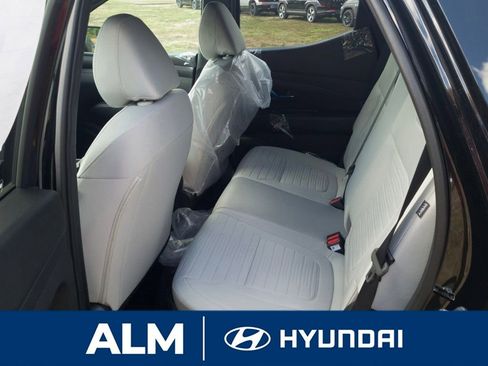 New 2026 Hyundai Santa Cruz SE image 15