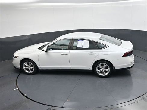 Used 2023 Honda Accord LX image 24