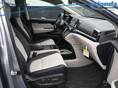 New 2026 Honda Odyssey Elite image 11