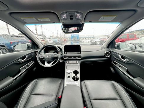 Used 2022 Hyundai Kona Limited w/ Cargo Package image 18