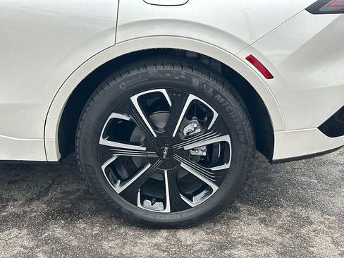 New 2026 Lincoln Nautilus Reserve AWD/4WD image 20