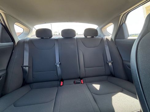 Used 2026 Kia K4 FWD image 36