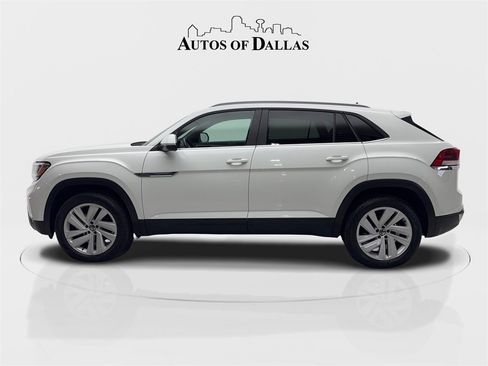 Used 2022 Volkswagen Atlas Cross Sport SE w/ Panoramic Sunroof Package image 5