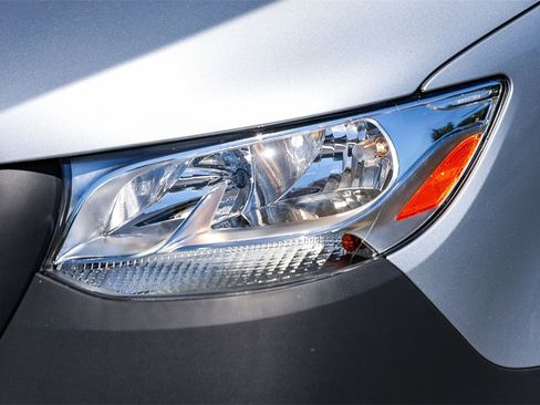 New 2025 Mercedes-Benz Sprinter 2500 image 7