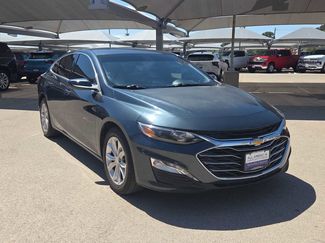 Used 2020 Chevrolet Malibu LT video 2