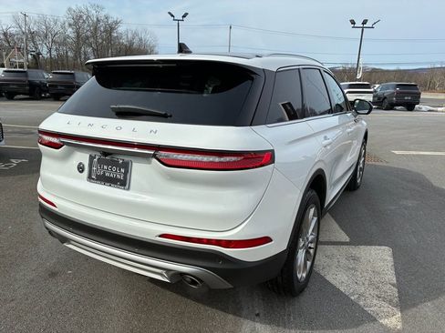 Certified 2022 Lincoln Corsair AWD w/ Premium Package image 6