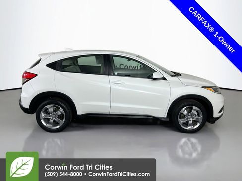 Used 2022 Honda HR-V LX image 18