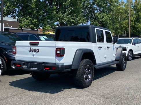 Used 2022 Jeep Gladiator Rubicon w/ LED Lighting Group AWD/4WD image 3